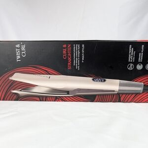 Remington Twist & Curl Multi-Styler in Silver and Black